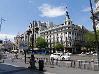 Madrid 2012 -239  Blick in Richtung auf die Gran Vía, links das berühmte "Metropolis"-Gebäude. : Madrid
