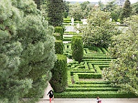 Madrid 2012 -30  Neben dem Königspalast befinden sich die Jardines de Sabatini. : Madrid