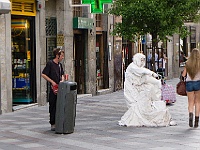 Madrid 2012 -74  Straßenszene. : Madrid