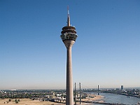 001  Düsseldorf "von oben". : Düsseldorf, Medienhafen, Stadttor, von oben
