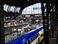 051  Der Hauptbahnhof. : Bahnhof, Eisenbahn, Hamburg, Speicherstadt, Wunderland, jpg