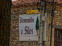 021  Silos ist bekannt durch sein Benediktinerkloster und den gregorianischen Chorgesang der Mönche.